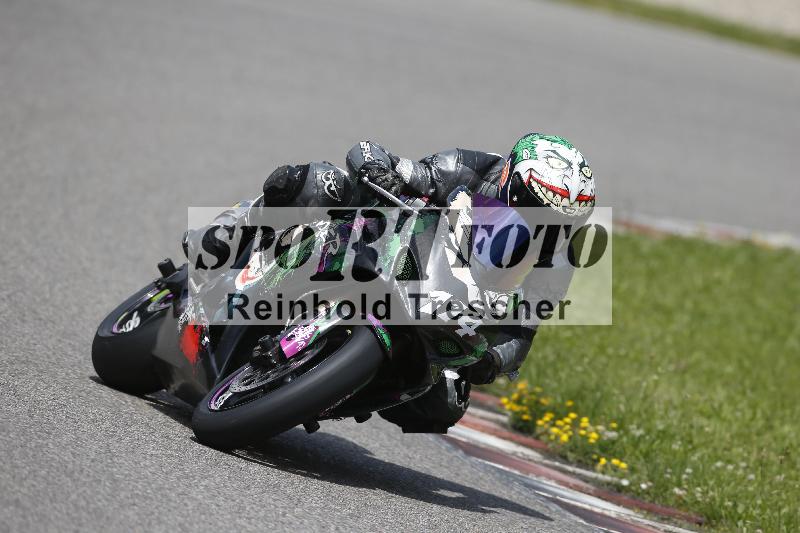 /Archiv-2024/29 12.06.2024 MOTO.CH Track Day ADR/Gruppe blau/114